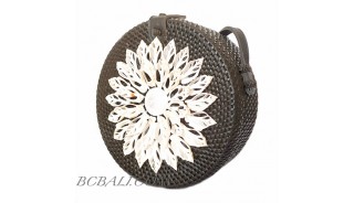 Handmade seashells deco circle bag round rattan
